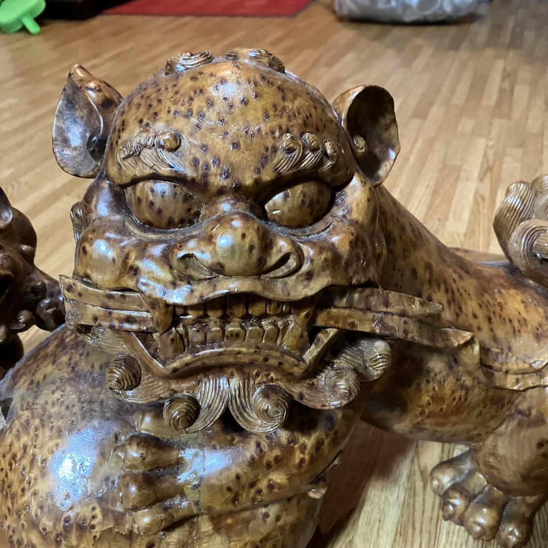魔除け獅子　木彫