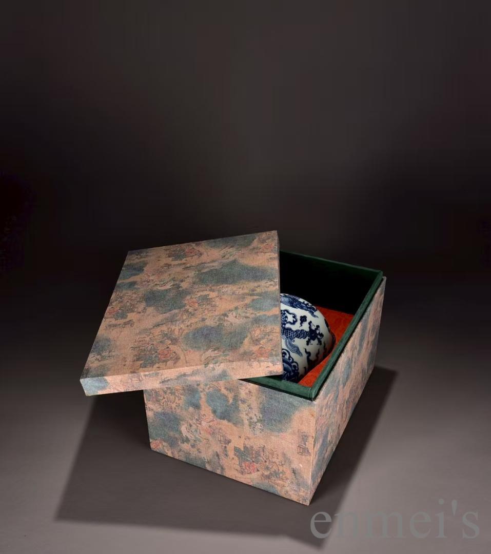 中国古美術 明宣徳款 青花海水龍紋梅瓶 青花磁 壺 唐物 時代物 古陶磁 箱付き