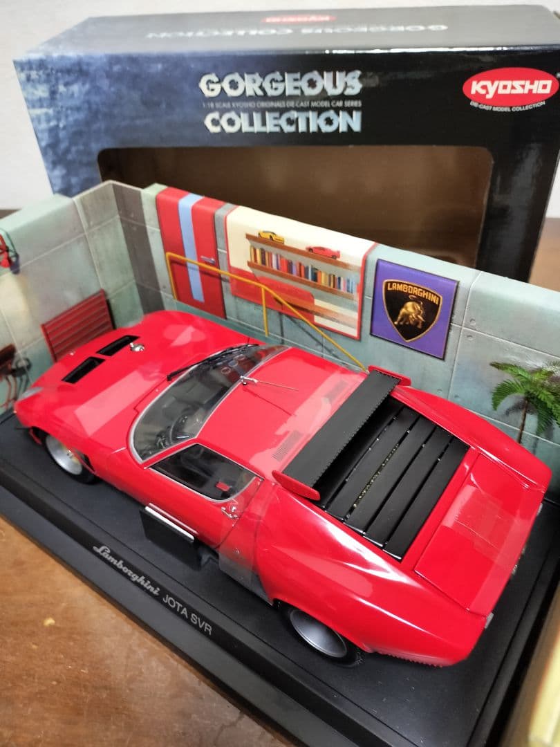 京商1/18 ランボルギーニ　イオタSVR　【絶版モデル新品未使用品】