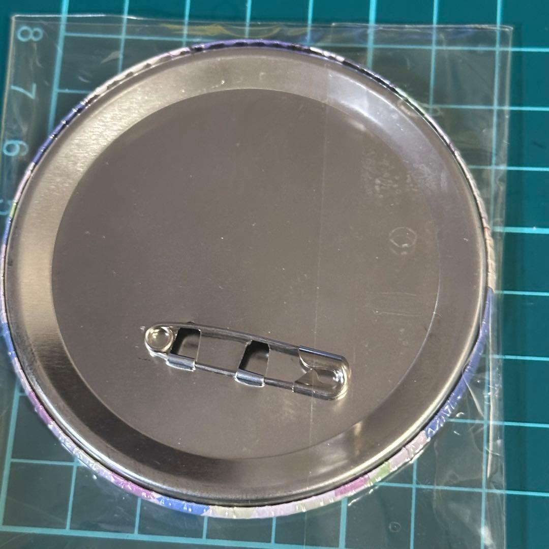 ボーカロイド初音ミク ボカロ　KAITO 缶バッジ　眼鏡　メガネ MACCO