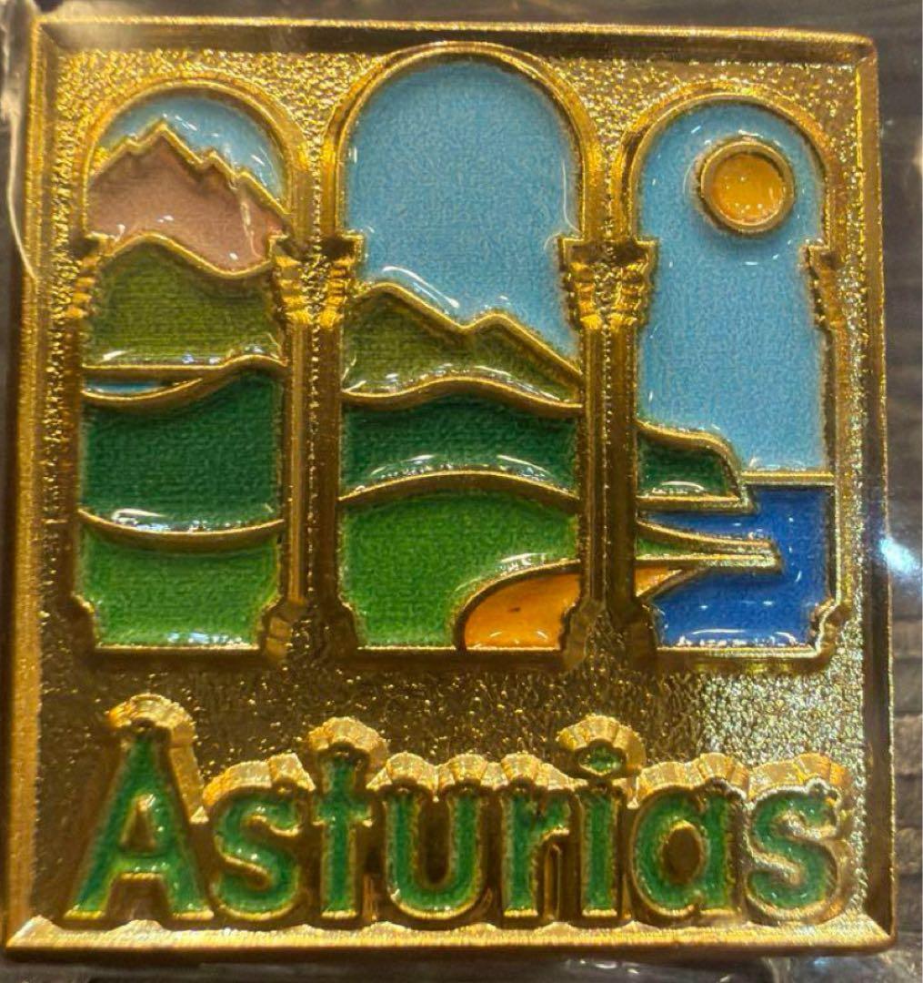 大阪万博スペインパビリオンAsturias ピンバッジ非売品 - メルカリ