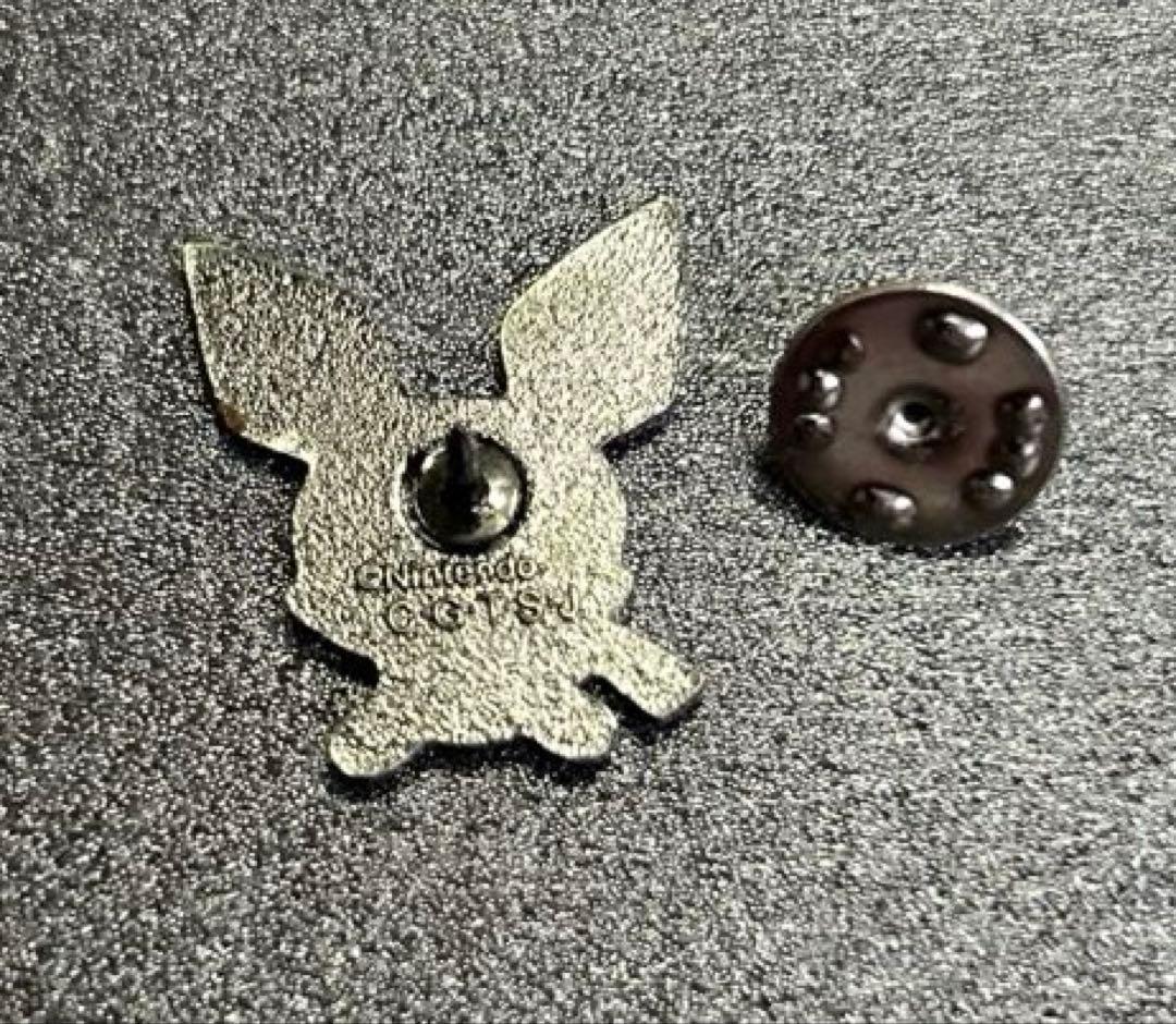 ポケモン　ピチュー　ピンバッジ　初期