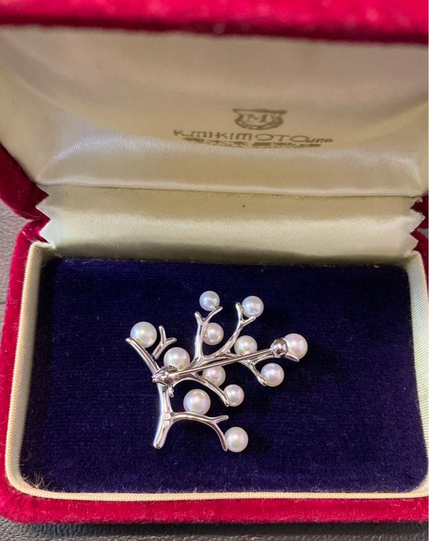 ミキモトブローチ花束銀製現行品 未使用に近い