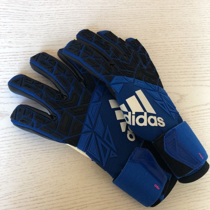 【新品】アディダスキーパーグローブ 8