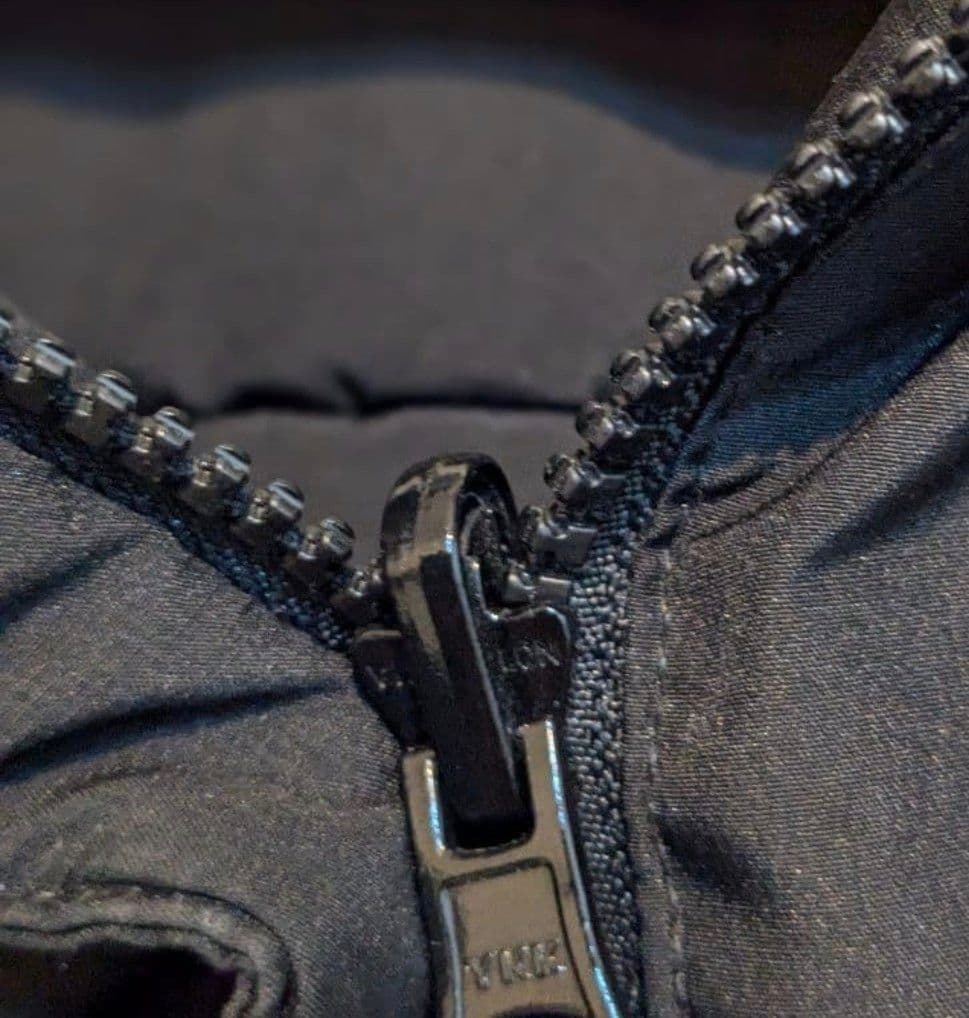 Chaos Fishing Club ブラック 中綿入り、リバーシブル