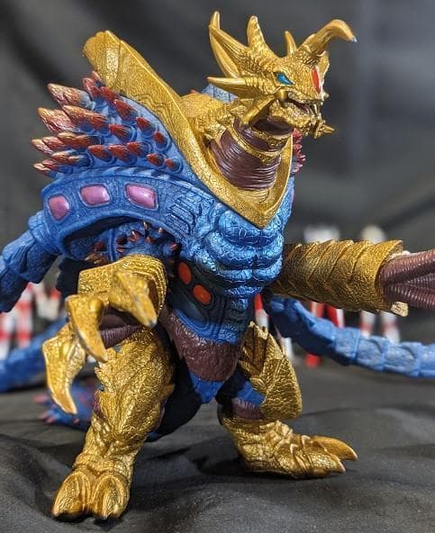 Uキラーザウルス＆メビウス＋ウルトラ6兄弟（バンダイ）ソフビ2体