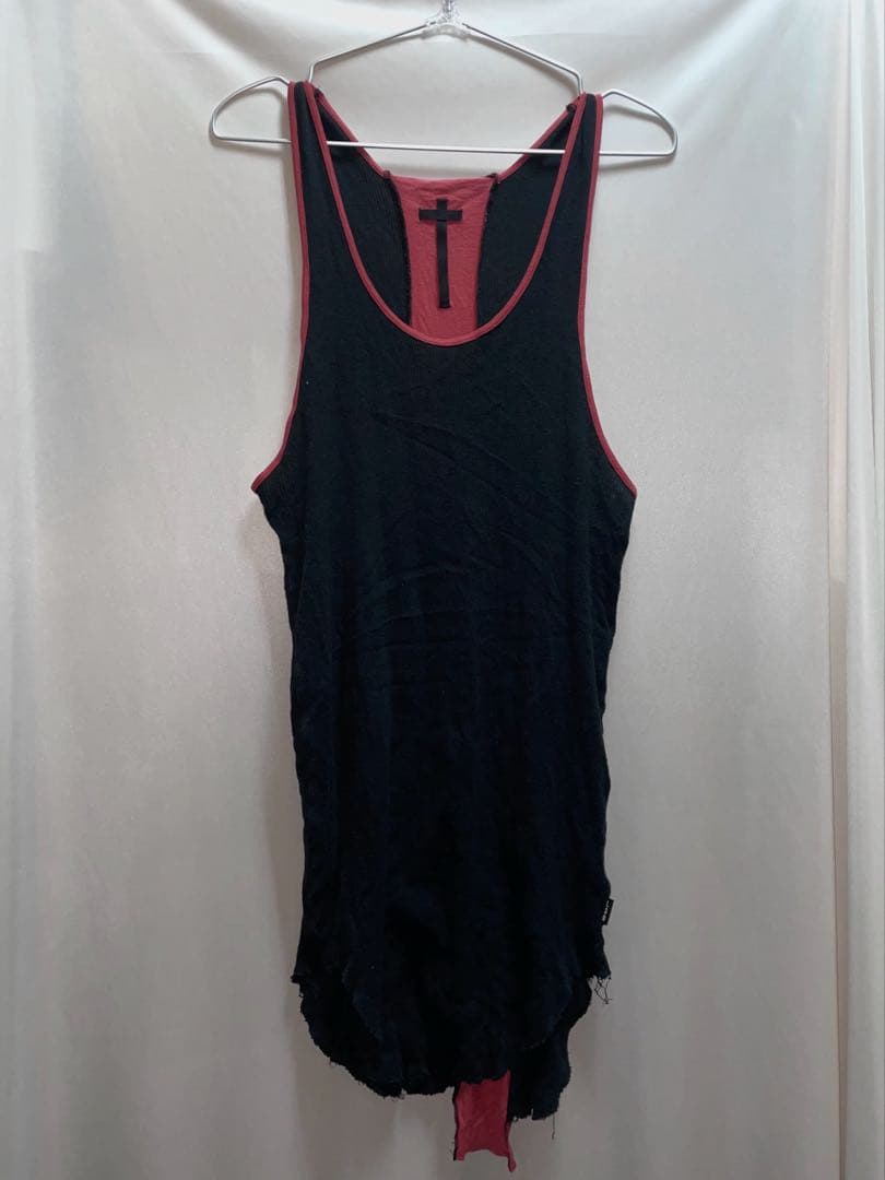 L.G.B. back cross tk-top