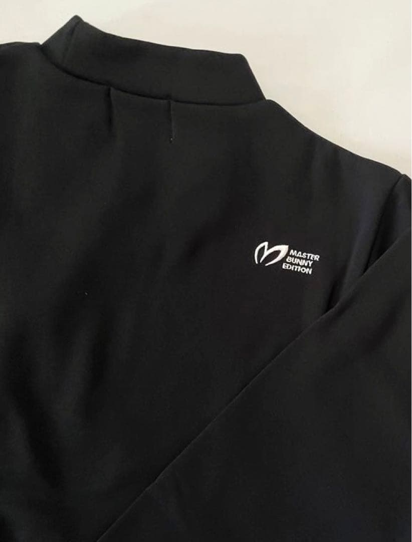 ☆新品☆マスターバニーエディション レディース ハイネック・プルオーバー