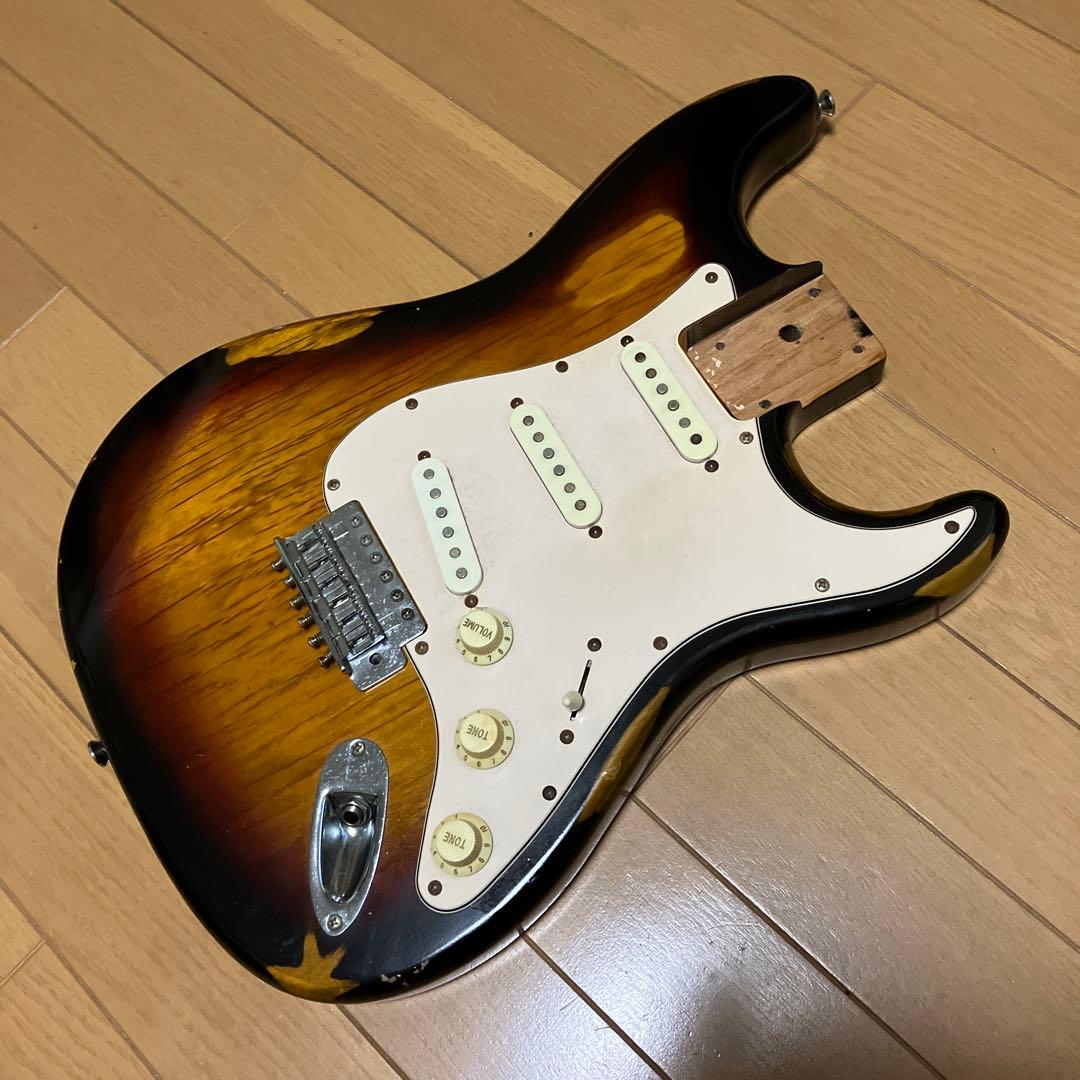 レリック仕様⭐︎ストラトキャスター サンバースト レリック仕様⭐︎ストラトキャスター サンバースト レリック仕様