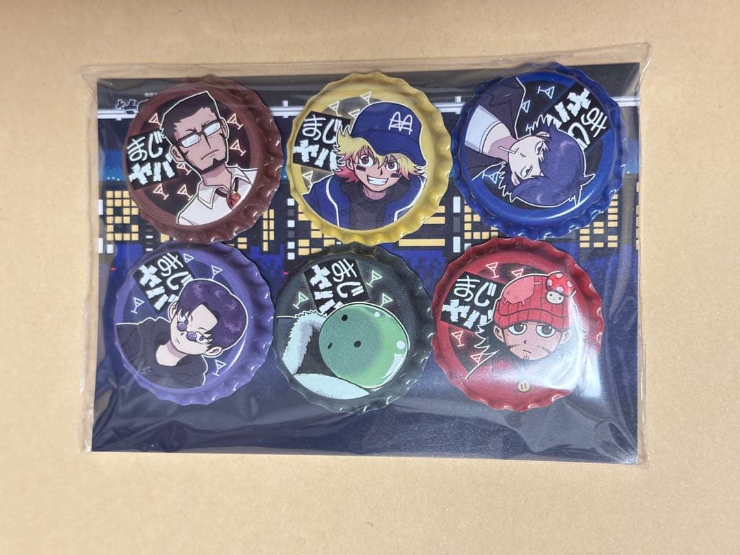 まじめにヤバシティ ニコニコ超会議 王冠型缶バッジ まじヤバ mzyb 穂*波