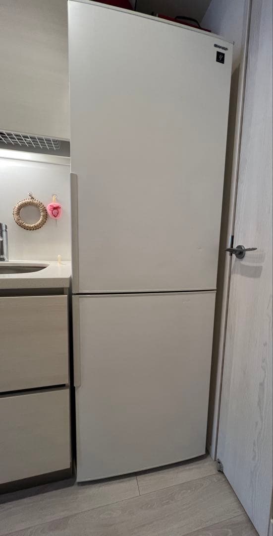 コンパクト 2ドア 冷凍庫 サンコー、83Lで省スペースを実現した2ドア冷蔵庫 - 価格.com