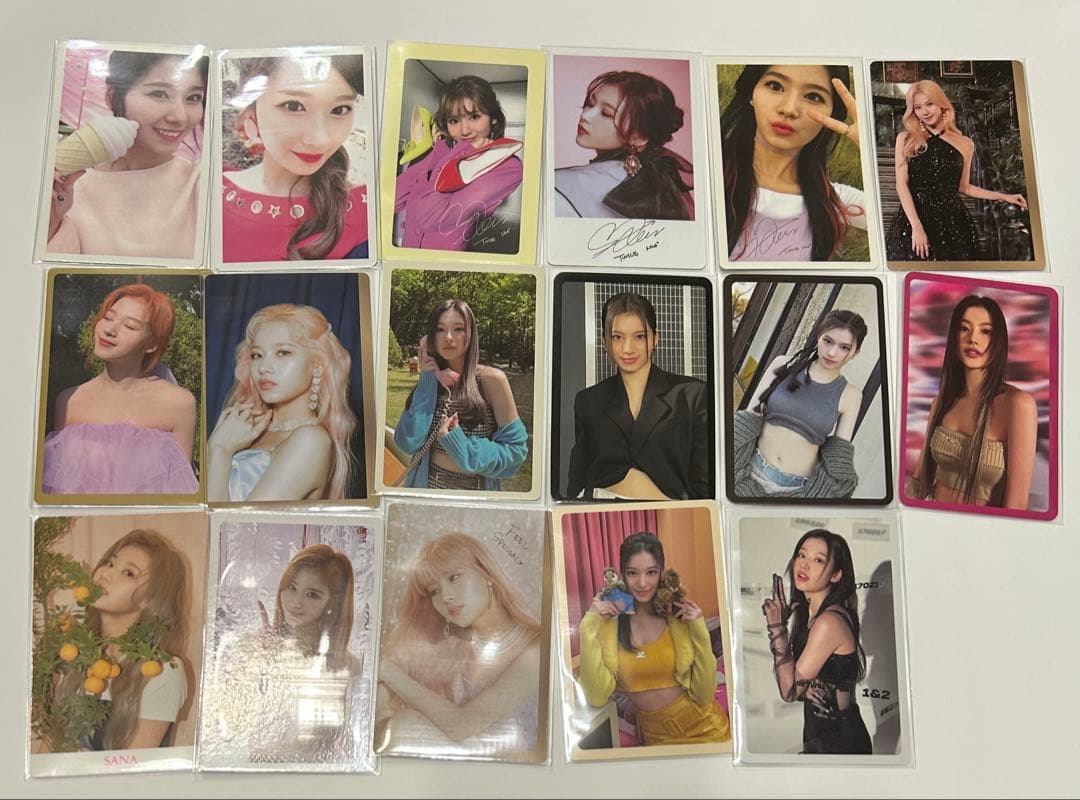 TWICE サナトレカ71枚まとめ売り TWICE サナ トレカ71枚まとめ売り