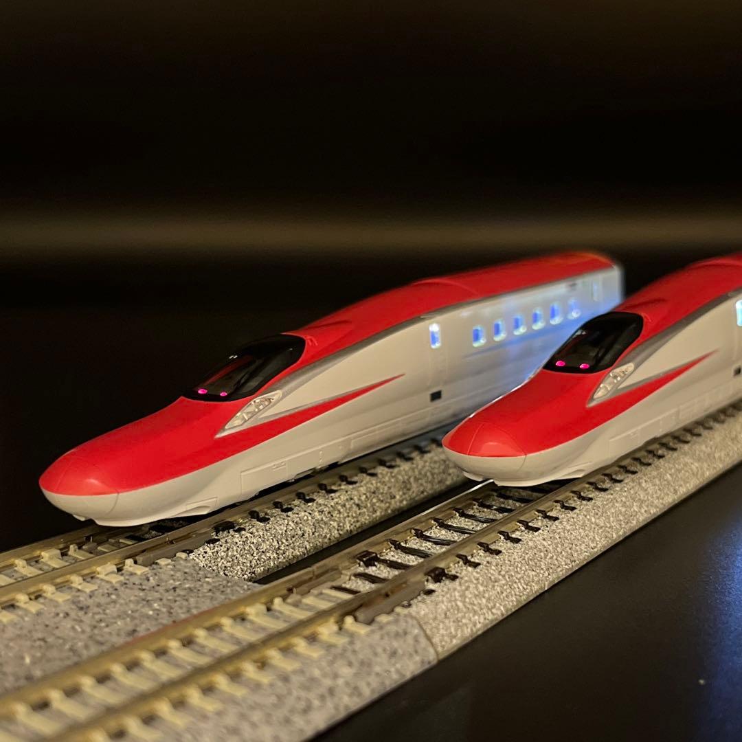 【全車両純正室内灯入】KATO E6系新幹線「こまち」7両セット ☆【全車両室内灯装備】KATO E6系秋田新幹線「スーパーこまち」基本7両