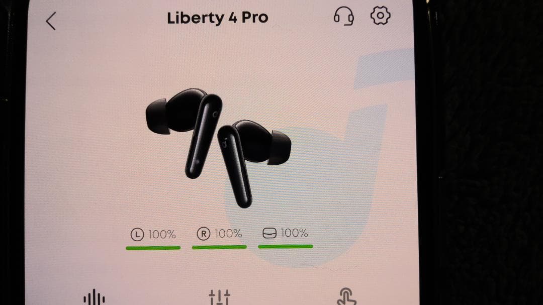 Liberty 4 Pro ワイヤレスヘッドセット Liberty 4 Pro ワイヤレスヘッドセット
