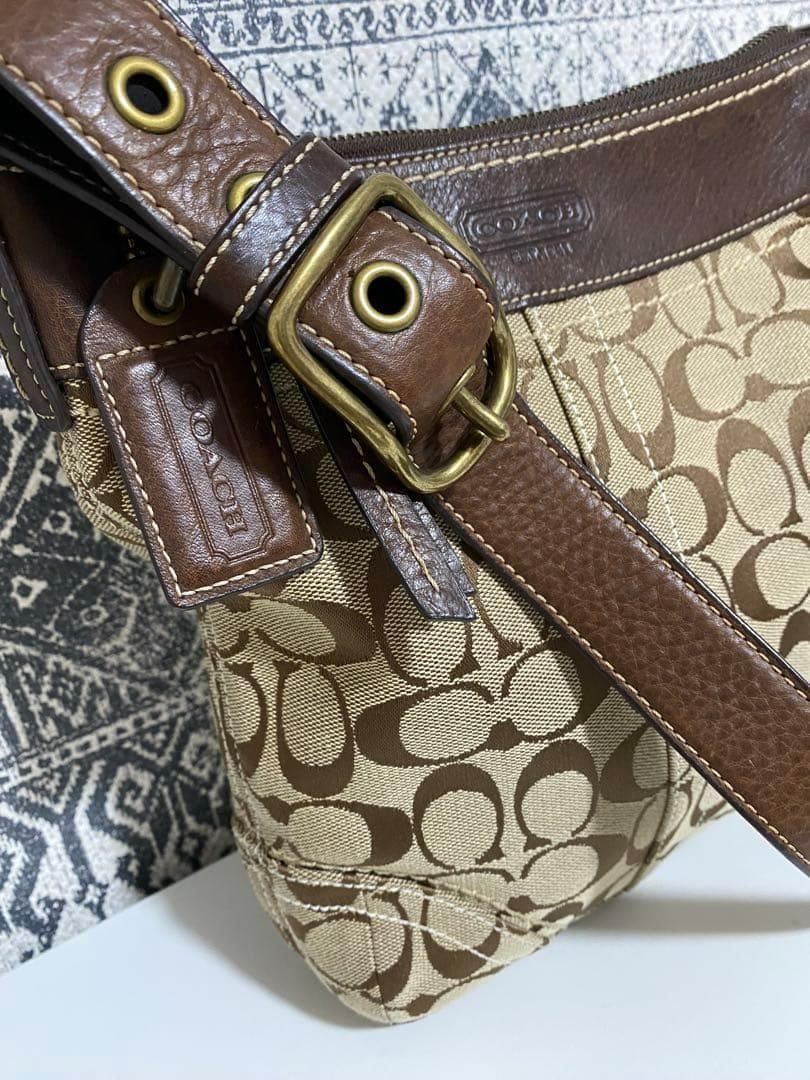 【美品】COACH コーチ シグネチャー ショルダーバッグ 斜め掛けかばん 茶色