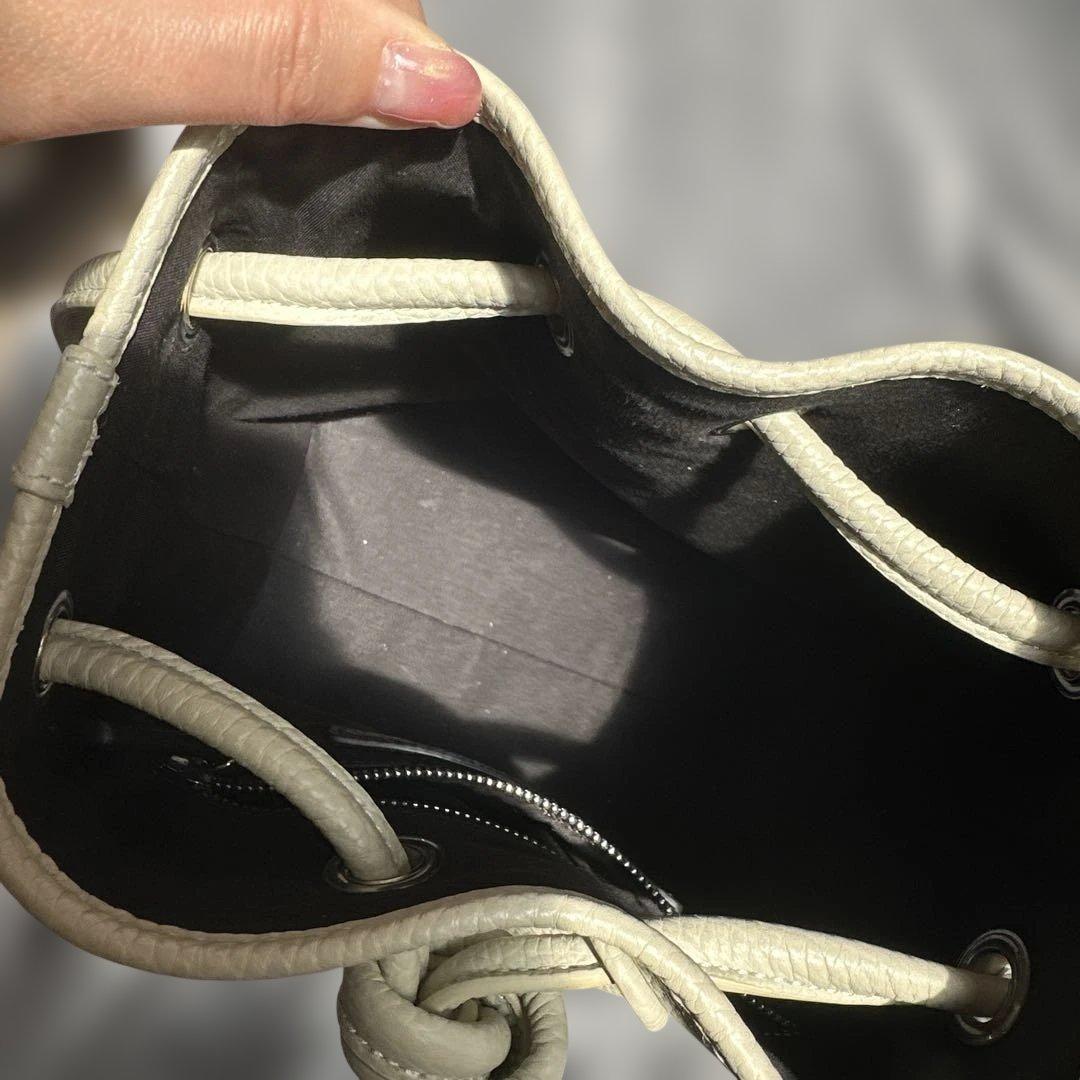 今週限定価格！VASIC ボンド ミニ ハンドバッグ ミュゲ