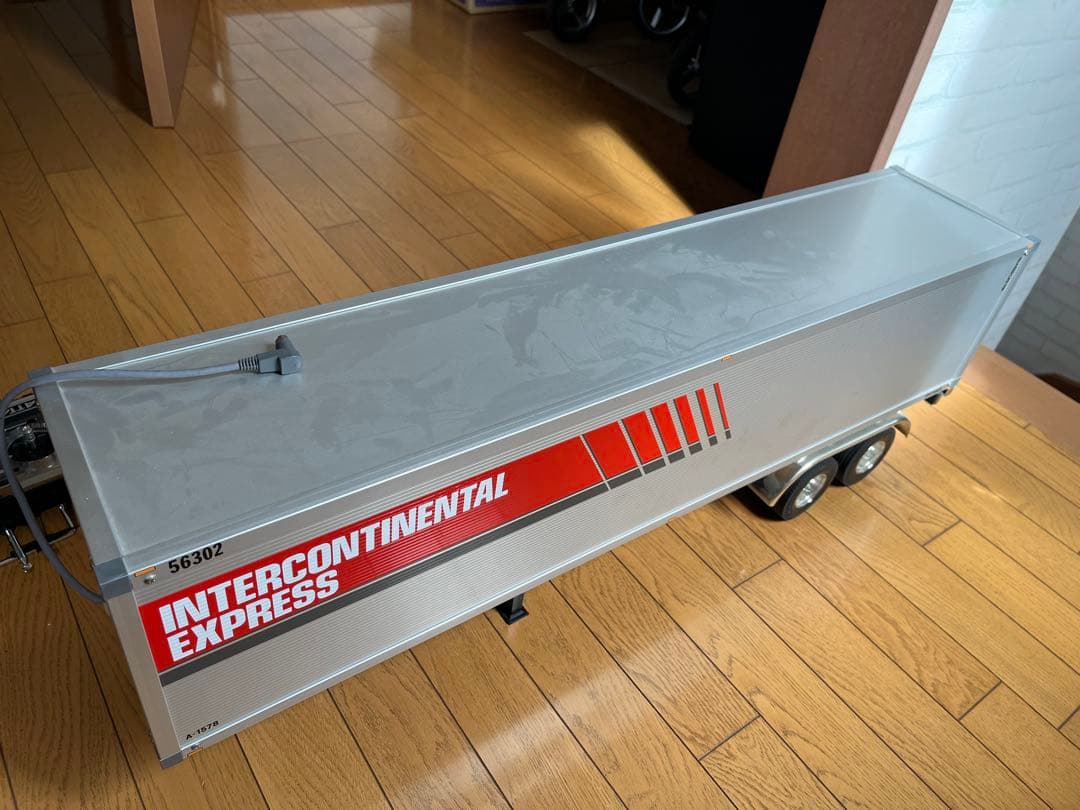 キングハウラー INTERCONTINENTAL EXPRESS トレーラー