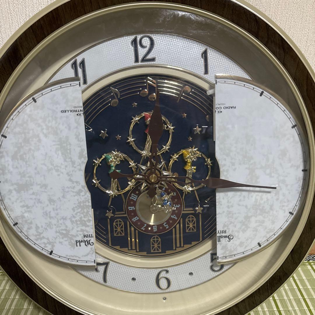 リズム スモールワールド 掛け時計 パルタージュ 4MN470RA からくり時計