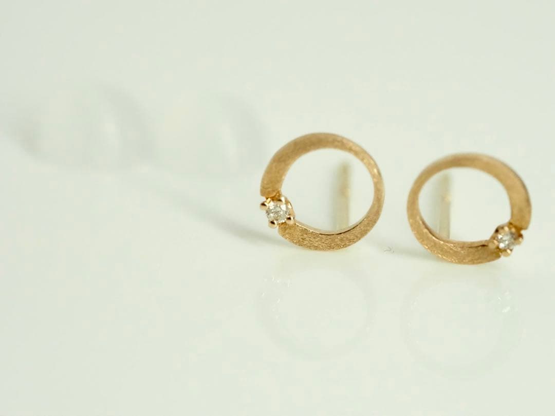 agete☆アガット 可愛い☆K10YG 天然ダイヤモンド サークル ピアス K10