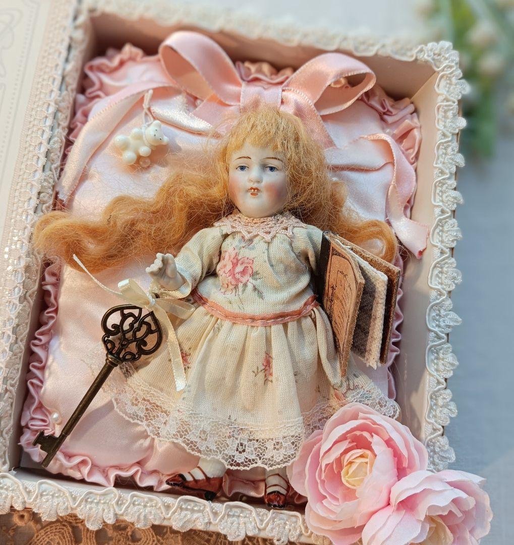 お衣装セット Handmade ミニョネット ビスクドール用 着せ替え