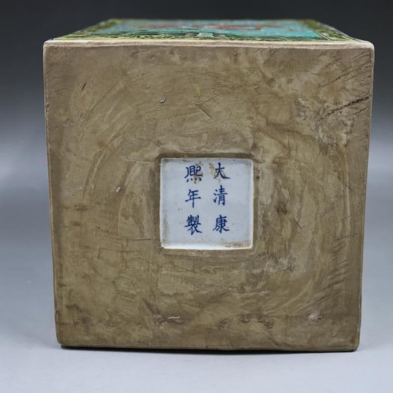 清康熙緑地粉彩麒麟紋方茶壺 茶道具景徳鎮 陶磁器 装飾品