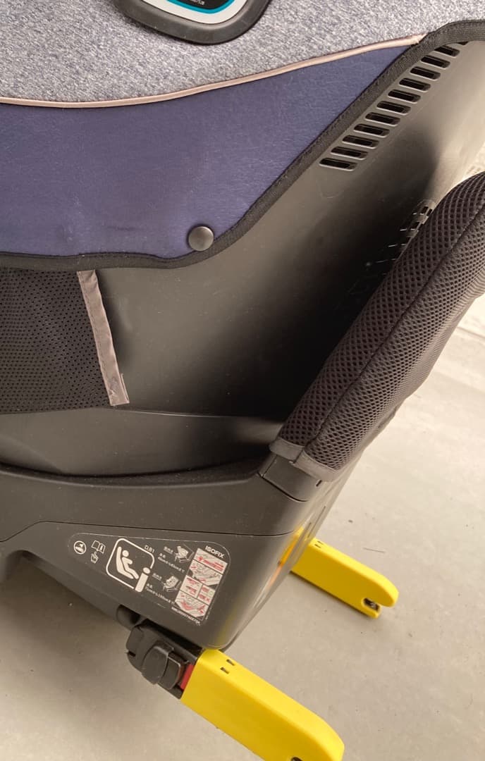 アップリカ クルリラプラス360° セーフティ ISOFIX チャイルドシート