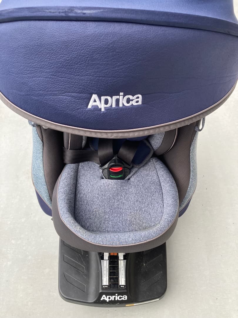 アップリカ クルリラプラス360° セーフティ ISOFIX チャイルドシート