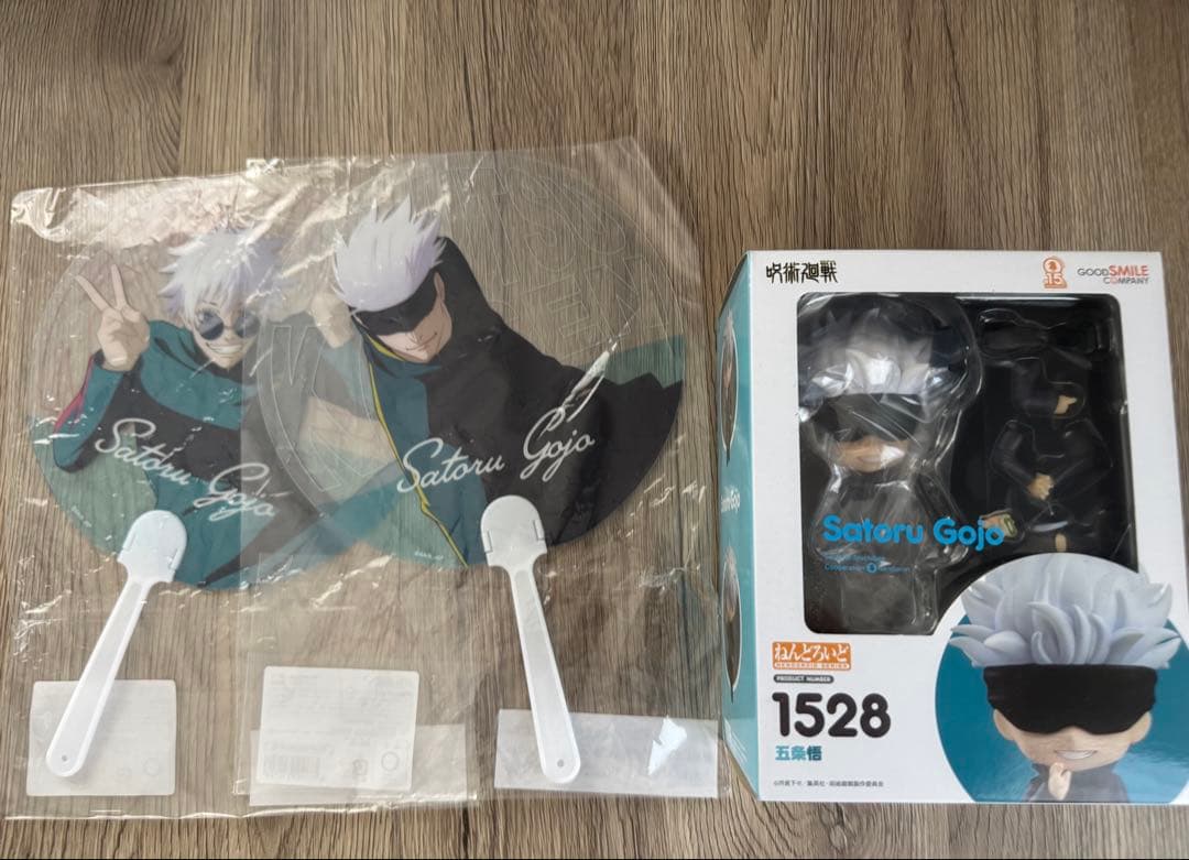 呪術廻戦　五条悟　まとめ売り　ねんどろいど　アクスタ　コラボカフェ　アクキー