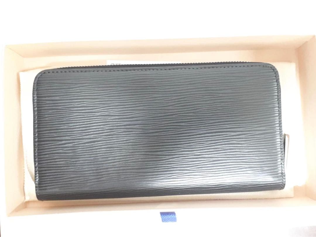 LOUIS VUITTON エピジッピー ウォレット ブラック 新品