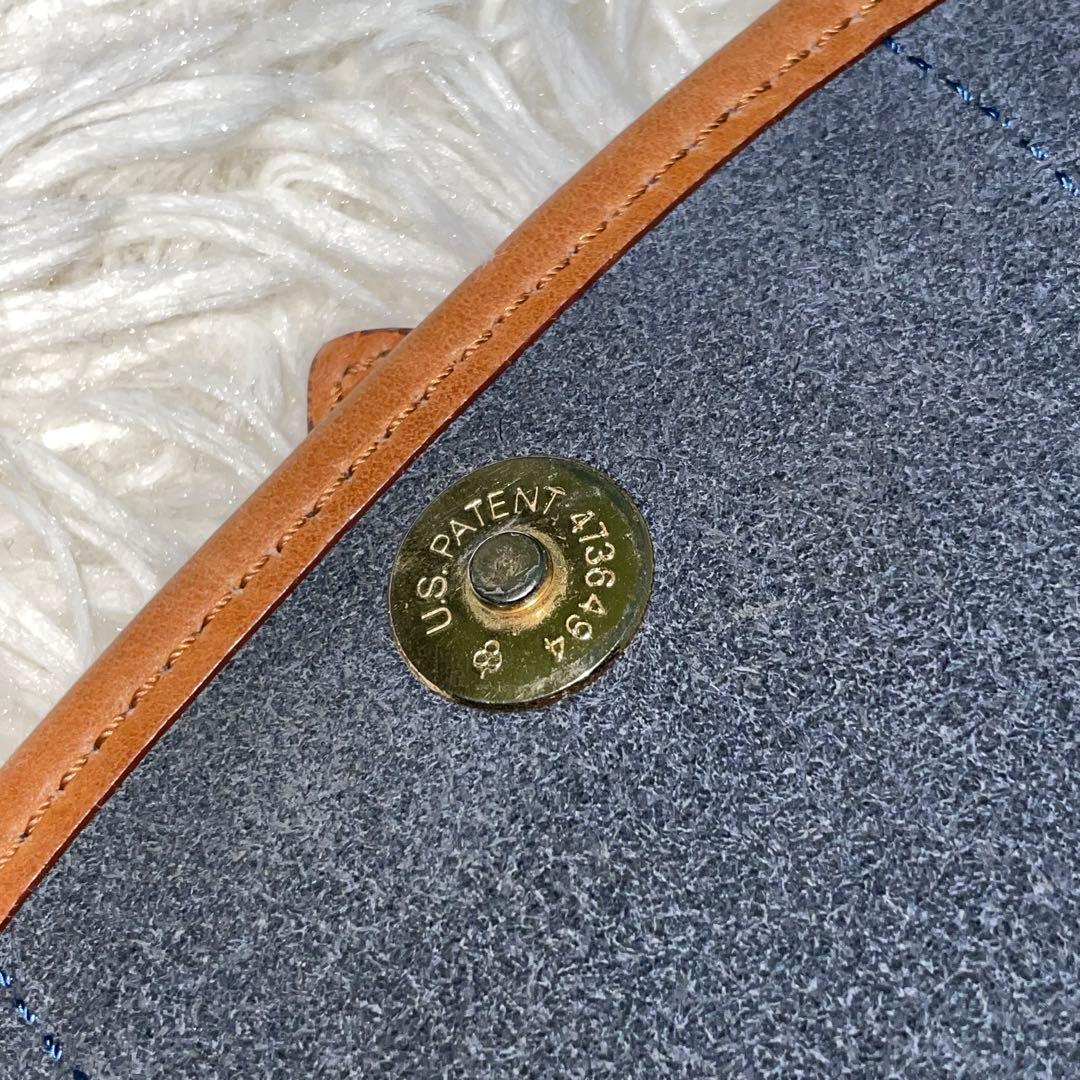 コーチ　ショルダーバッグ　バックル　イタリア製　ネイビー　オールレザー　シボ革