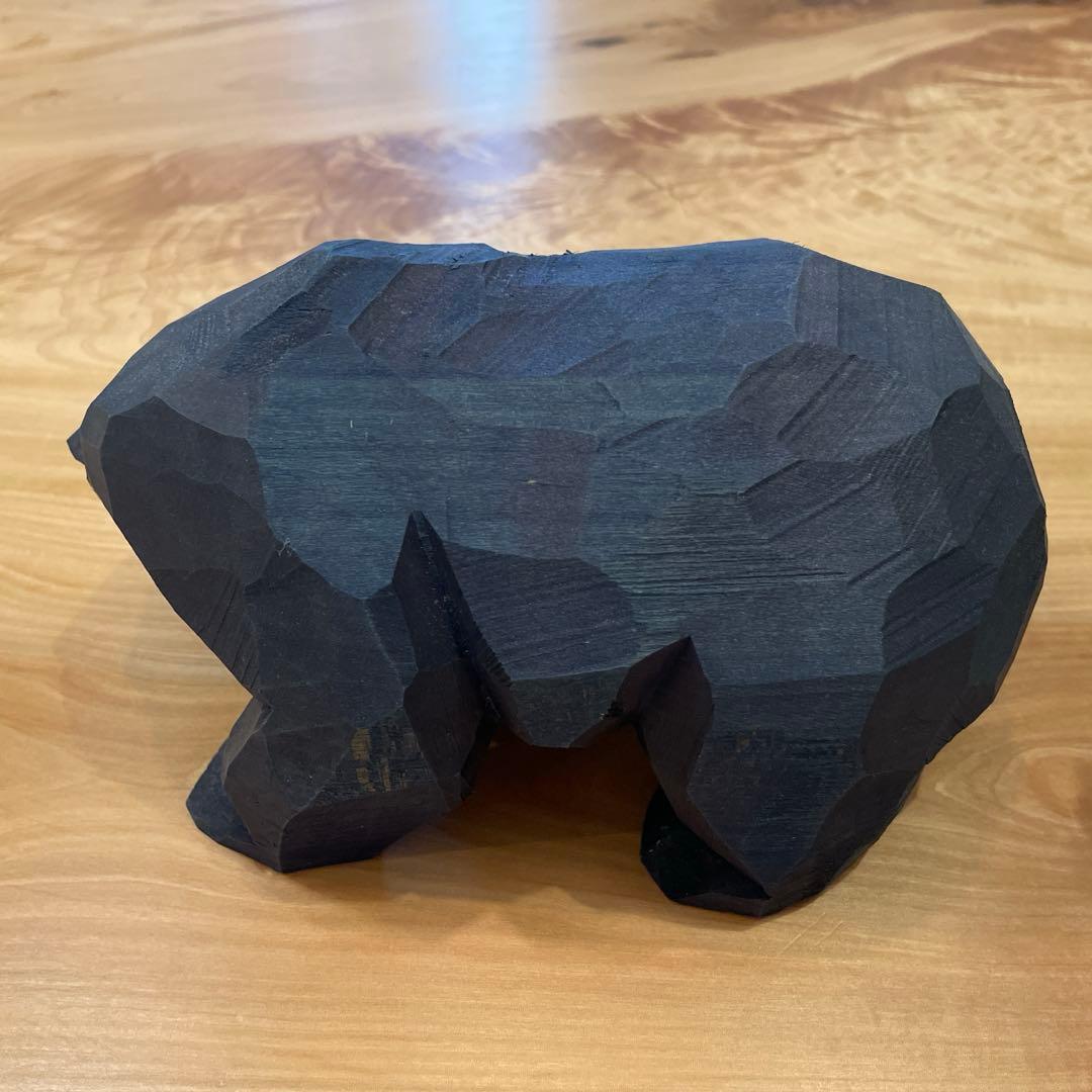 佐藤憲治作 木彫り 這い熊 徳島本藍染 佐藤憲治 