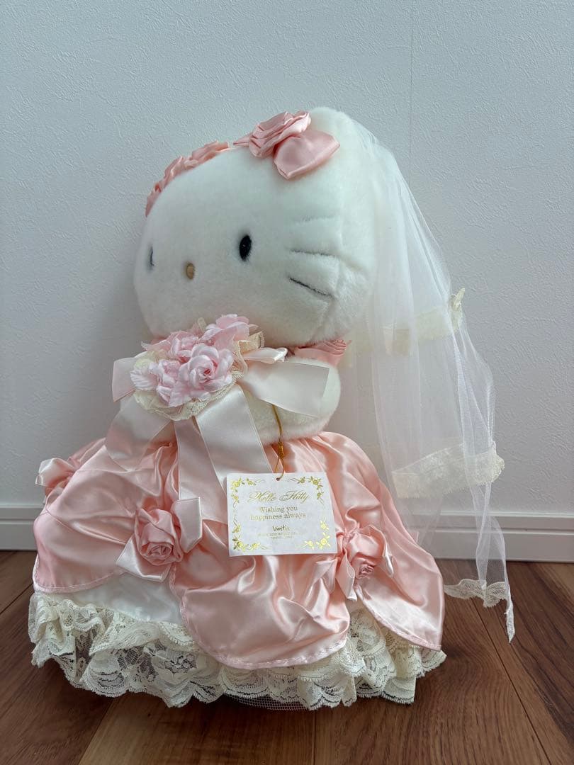 サンリオ Vivitix ハローキティ ウェディングドール