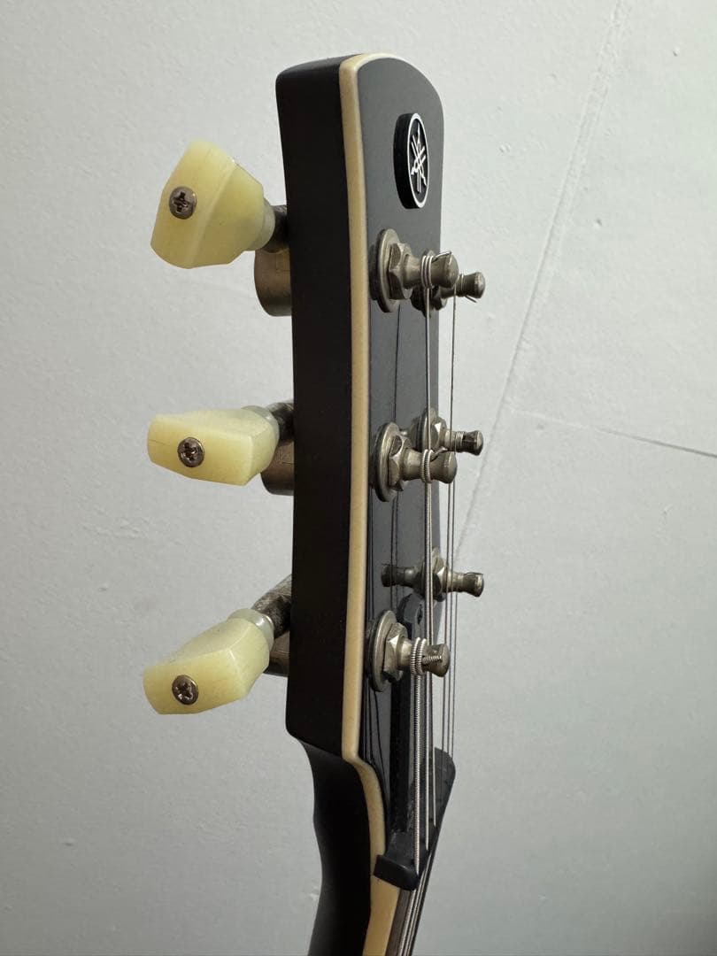 【限定値下げ】YAMAHA☆RSS02T☆ギター☆クリップチューナー付☆中古