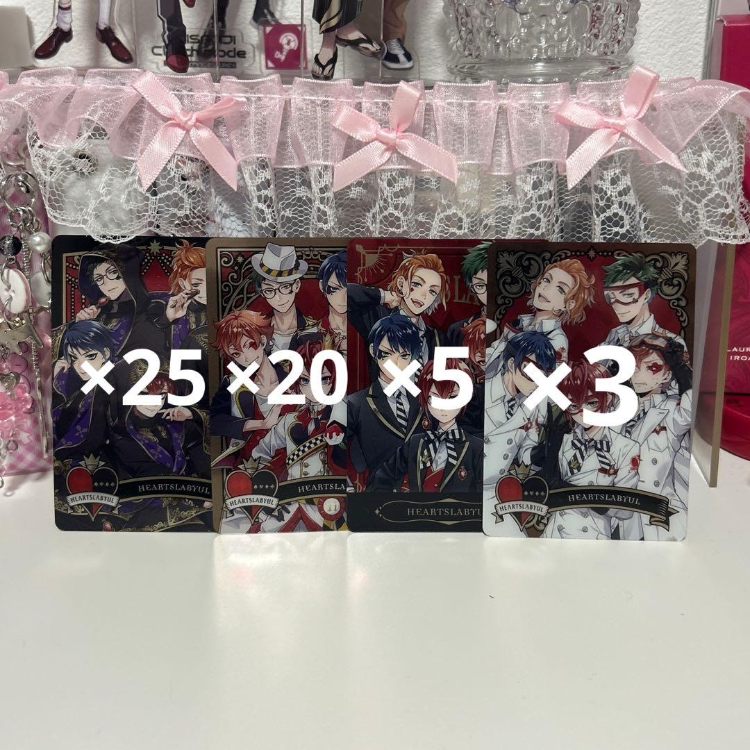 ツイステ エース・トラッポラ カード 缶バッジ まとめ売り ハーツラビュル寮