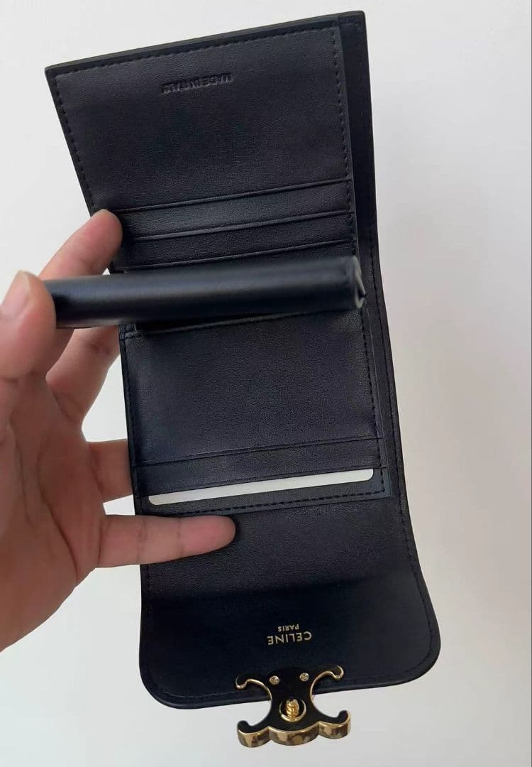 CELINE セリーヌ トリオンフ スモールウォレット 三つ折り財布 ブラック