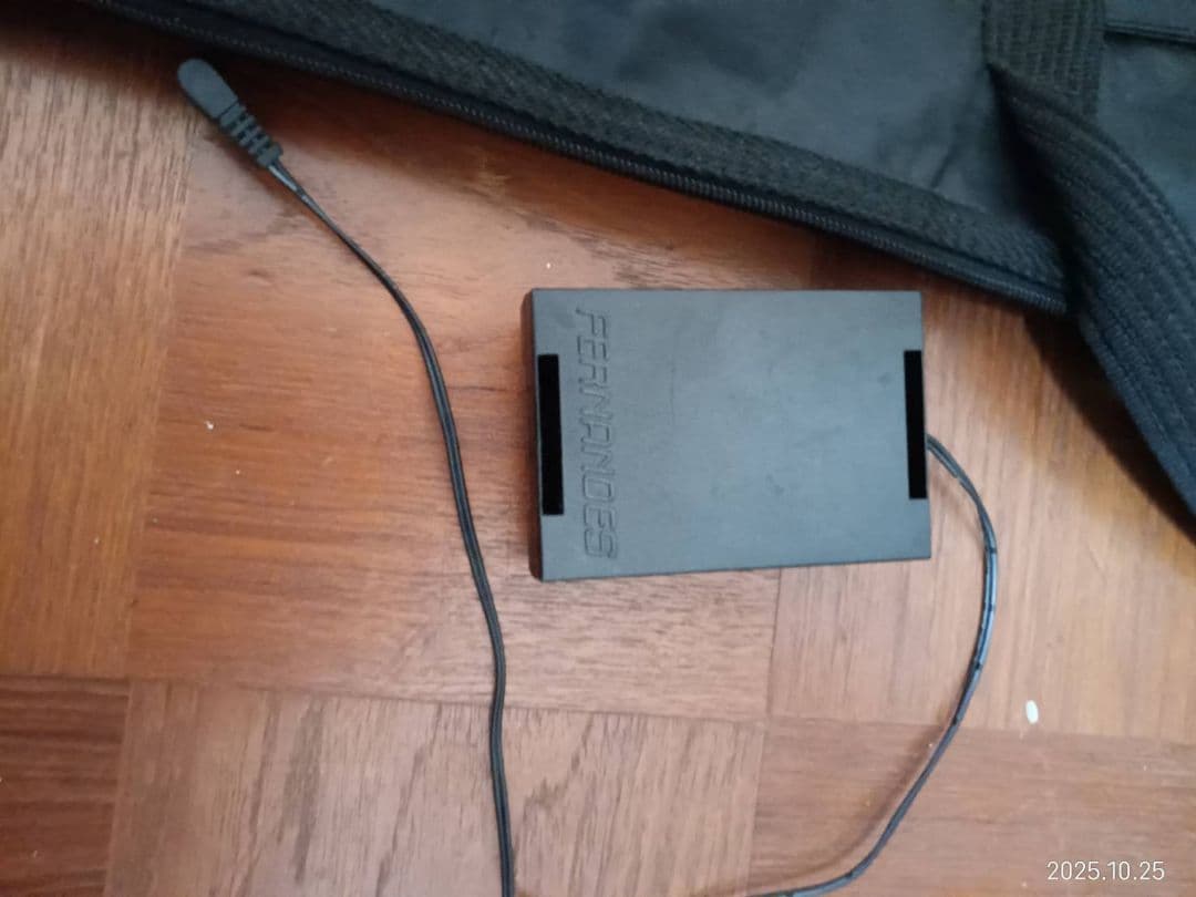 FERNANDES アンプ内蔵エレキギターZO-3 ギターケース付き