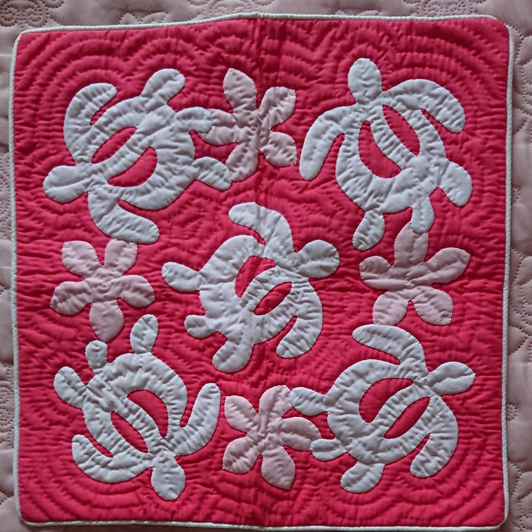 ✱☆未使用☆✱　ハワイアンキルト クッションカバー ２枚セット