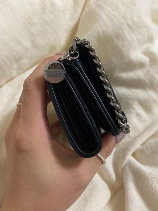 ステラマッカートニー　ファベラ三つ折りコンパクトウォレット　黒