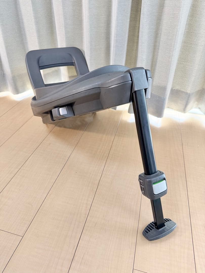combi コンビ THE S のせかえベース チャイルドシートISOFIX