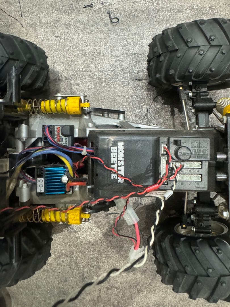 タミヤ　モンスタービートル　完成品