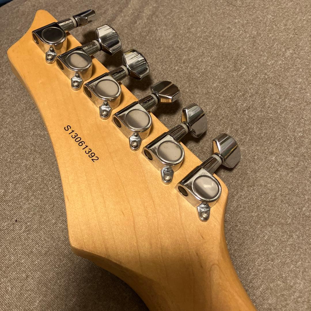 美品【Washburn】エレキギター ストラトタイプ サンバーストカラー