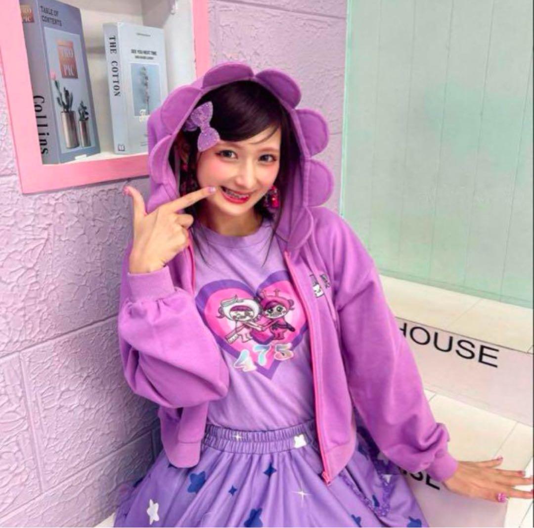 しなこ ジップ付きしなこフラワーパーカー KIDS FREE - メルカリ