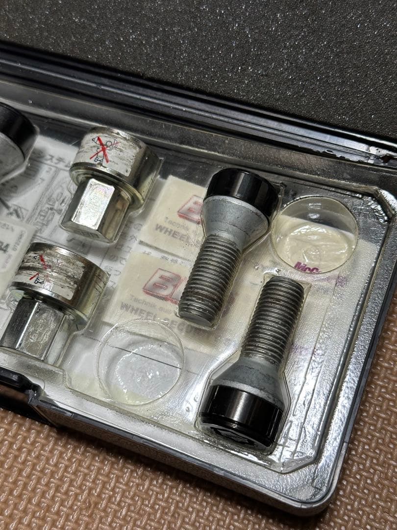 良品 BBS ロックボルト McGard社製 M14 1.5 1台分 LM 他