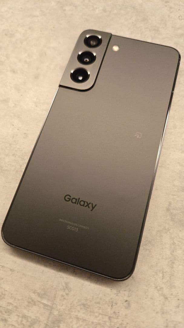 【美品】GalaxyS22 Amazon.com: Samsung 三星Galaxy S22 智慧型手機,原廠解鎖Android 手機