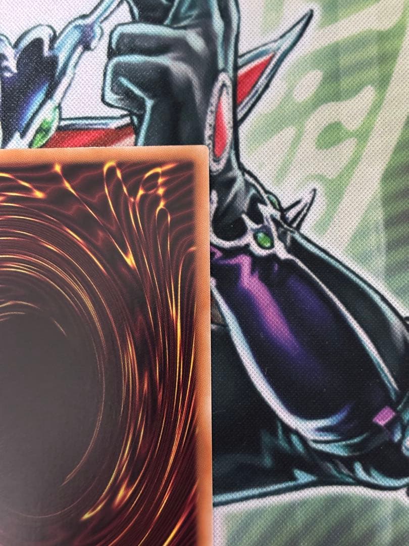 珠の御巫フゥリ　ウルトラパラレル　ワンオーナー　日版　遊戯王カード