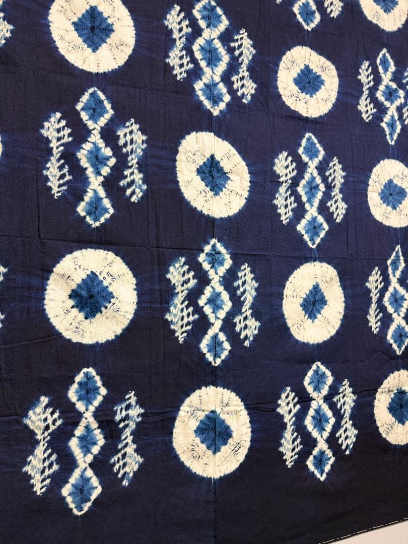 N4「片野絞り」民藝 藍染絞り職人 片野かほり 藍染絞り布 大丸百貨店出品