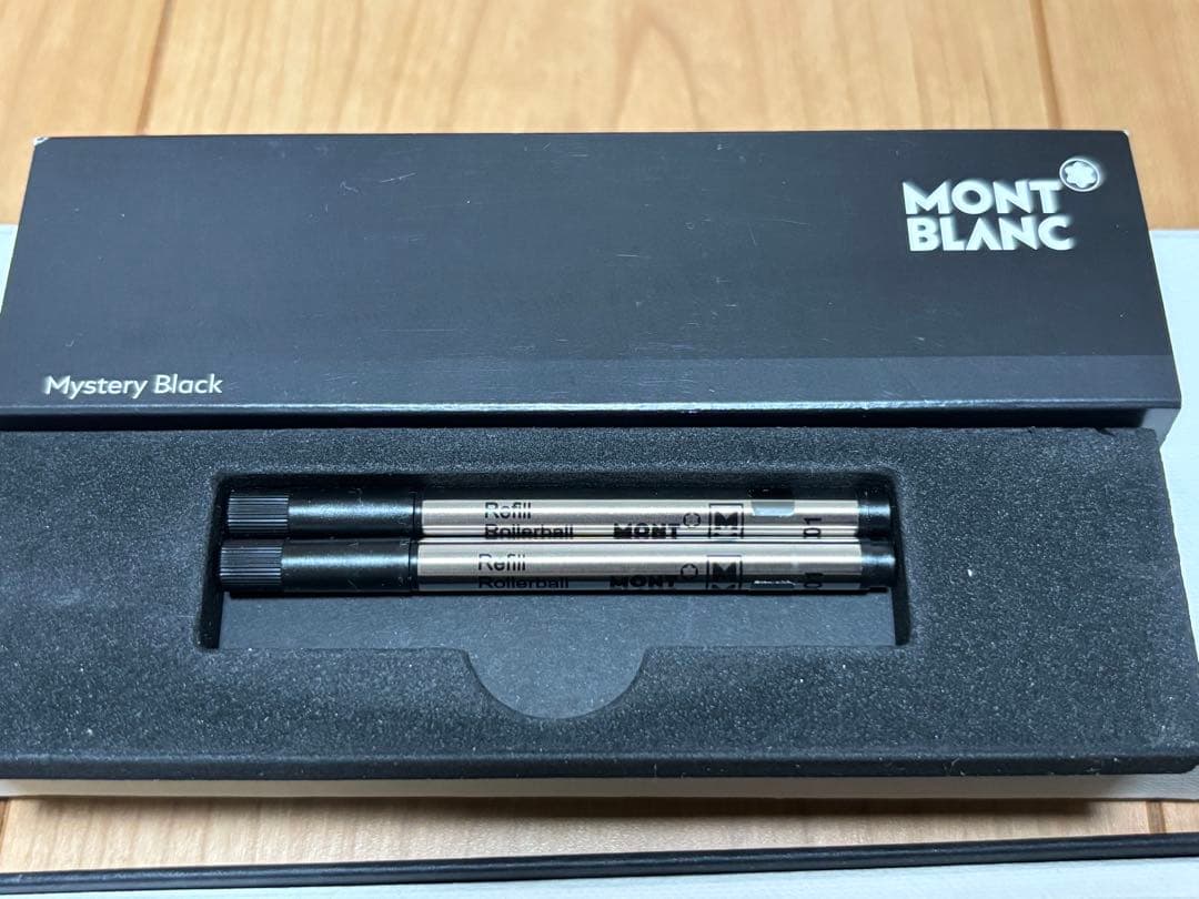 MONTBLANC ボールペン 黒 替えインク付き