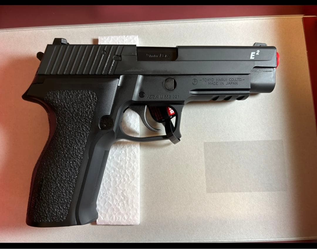 東京マルイ SIG SAUER P226 E2 ガスブローバック