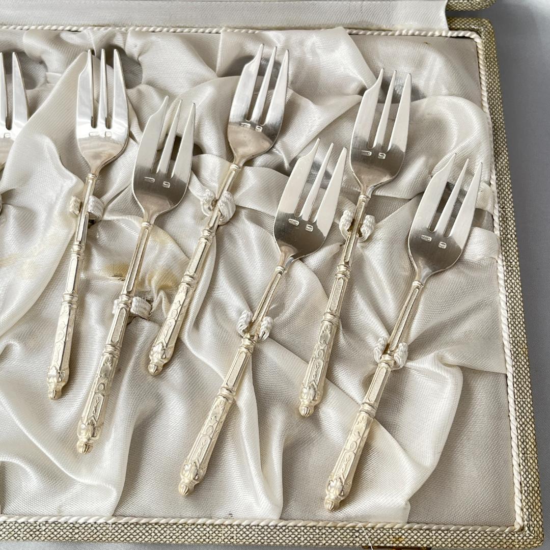 【SFAM】 ロシア様式のケーキフォーク 12本組 仏蘭西 14cm ケース