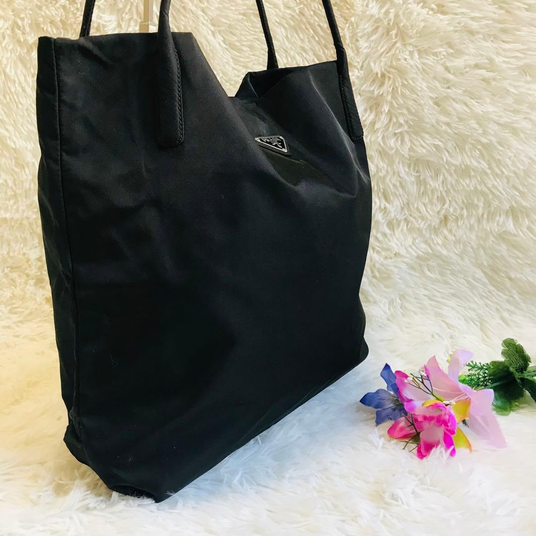 【極美品】プラダ ショルダーバッグ 三角ロゴ ナイロン 黒 肩掛け